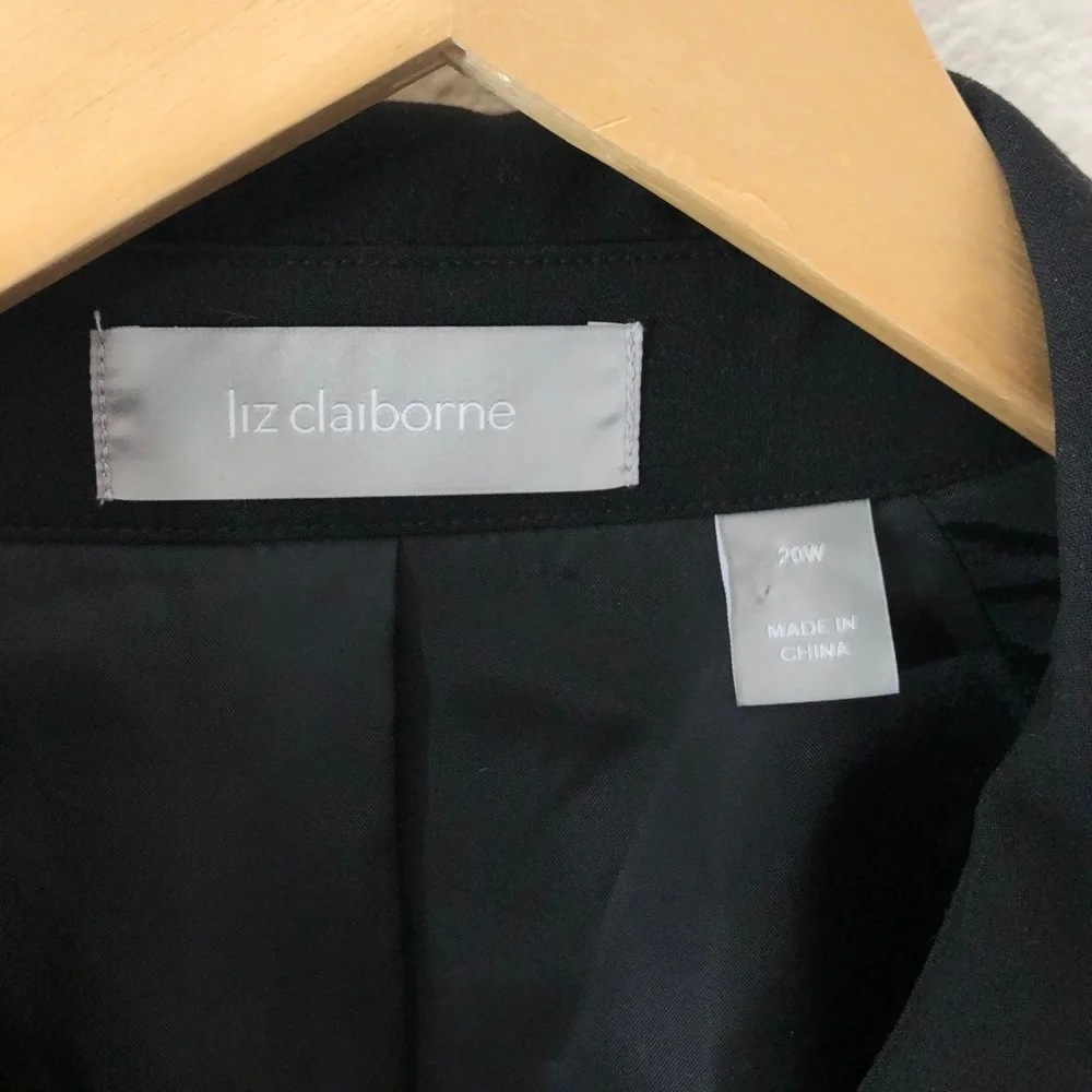 NWT PLUS Liz Claiborne Black Jacket